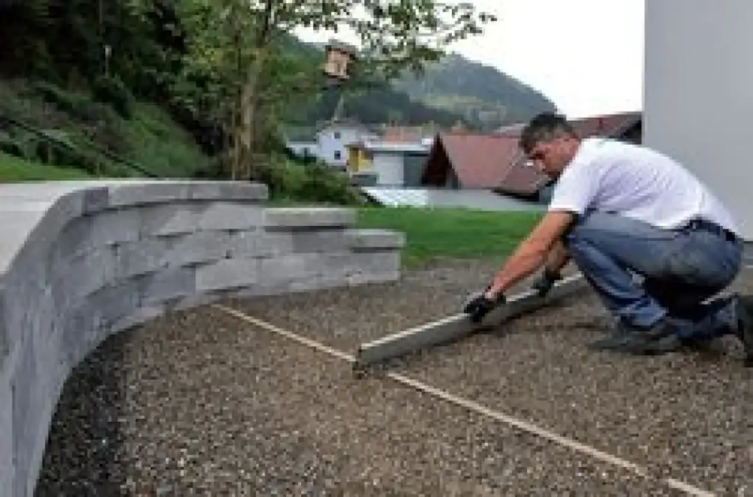 Jak zrobić podjazd pod krawężnik, aby ułatwić dostęp i uniknąć problemów