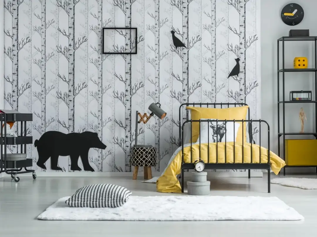 Ile rolek tapety potrzeba na wytapetowanie? Oblicz to łatwo i szybko