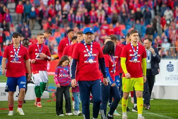 Raków Częstochowa: Od kiedy w Ekstraklasie? Droga do mistrzostwa