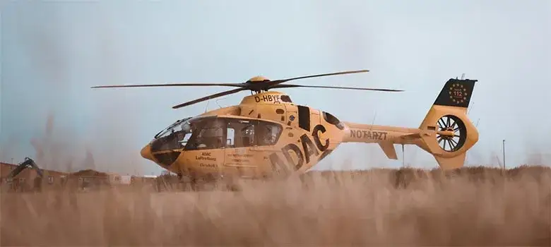 Znaczenie snu o helikopterze: Symbolika i interpretacja marzeń