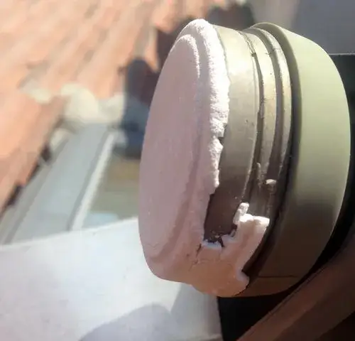 Objawy uszkodzonej płytki w antenie – jak uniknąć problemów z sygnałem