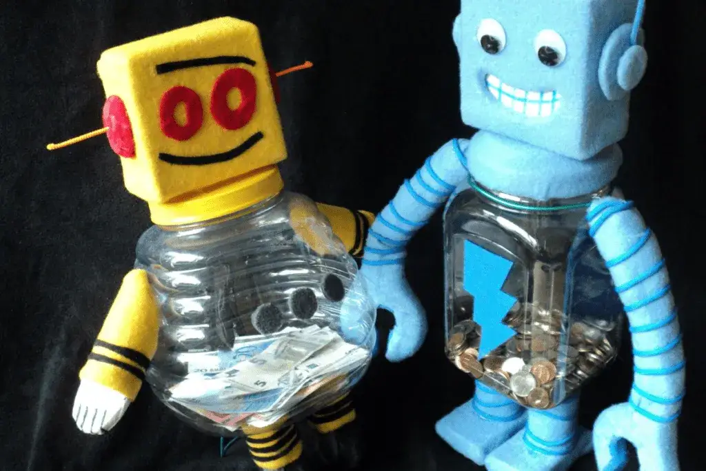 Jak zrobić robota z butelek plastikowych: 8 prostych kroków