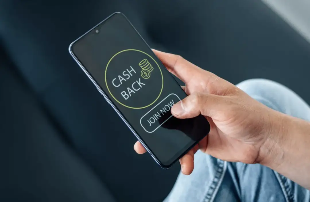 Czy warto wykorzystać cashback na platformie rozrywkowej online?