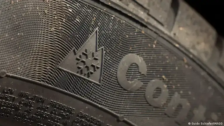 Opony zimowe w Niemczech: Kiedy musisz? Klucz to 3PMSF i kary