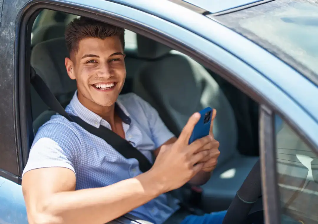 Pasażer taksówki a pasy: Obowiązek czy wybór? Rozwiewamy wątpliwości.