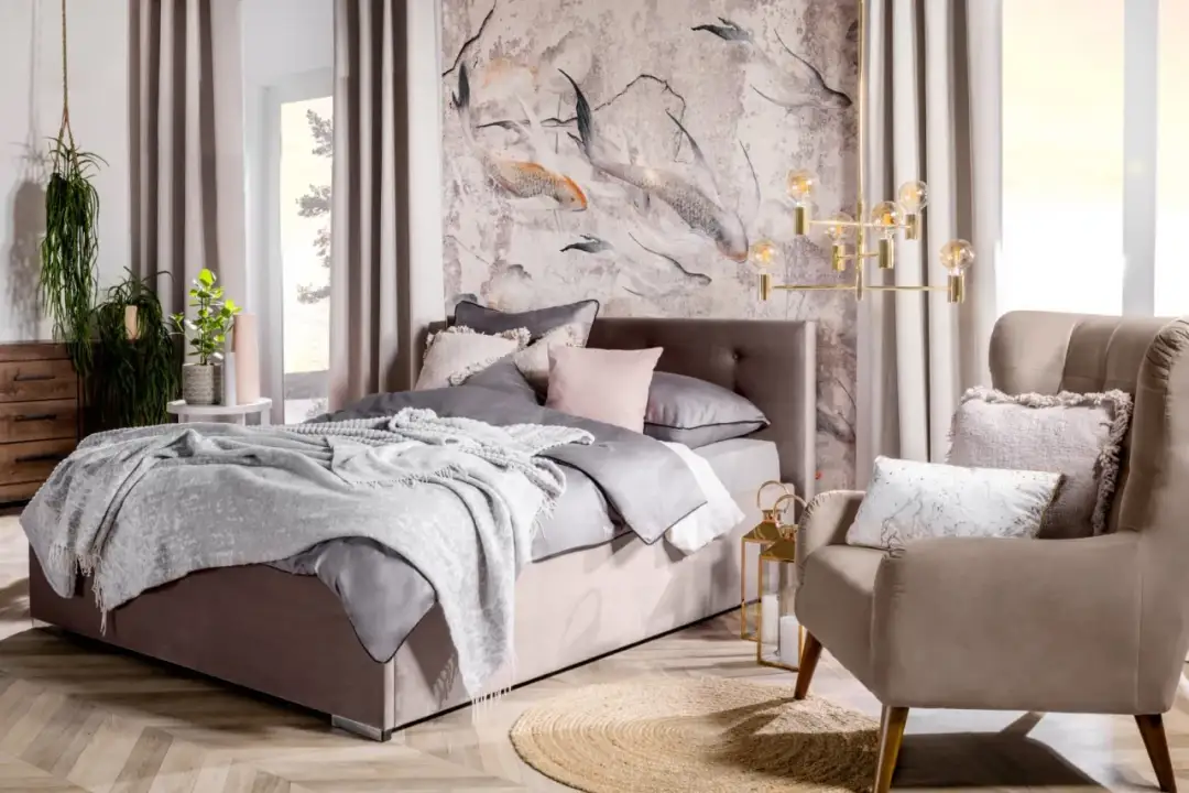 Beżowa sypialnia: Jakie dodatki, by uniknąć nudy?