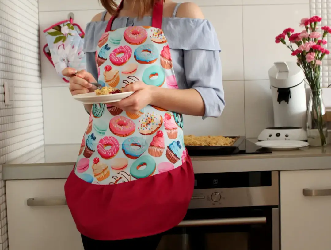 Jak uszyć fartuszek do kuchni - proste kroki i przydatne porady