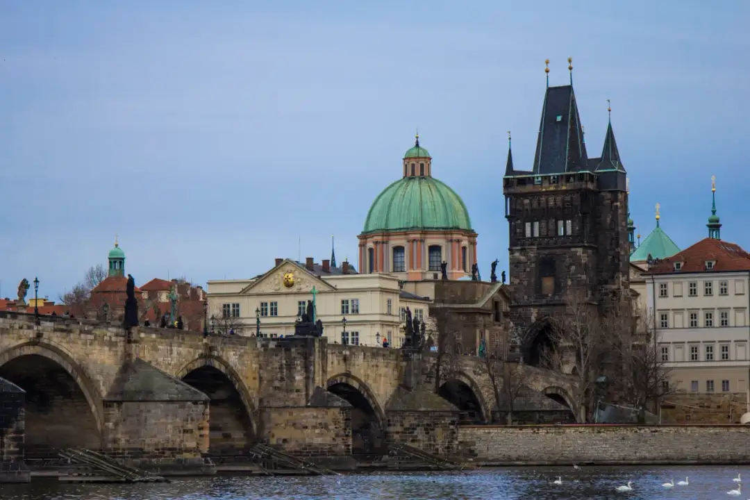 Niewidzialny gigant Cyfrowa branża która wnosi do czeskiego budżetu więcej niż turystyka