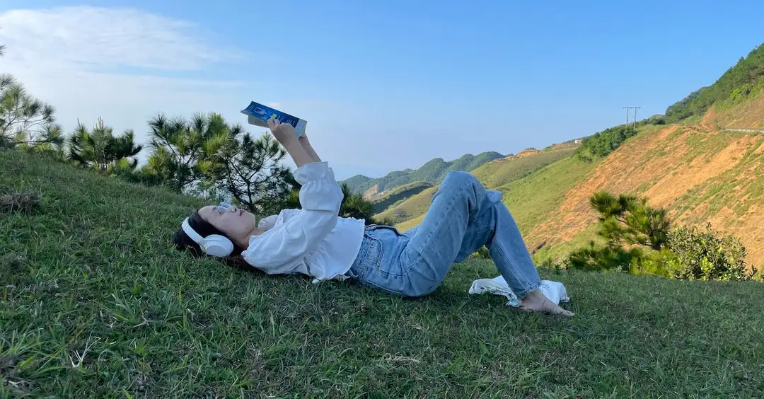 Laila Shukri spisała kolejność czytania książek. Jakie pozycje wybrała?