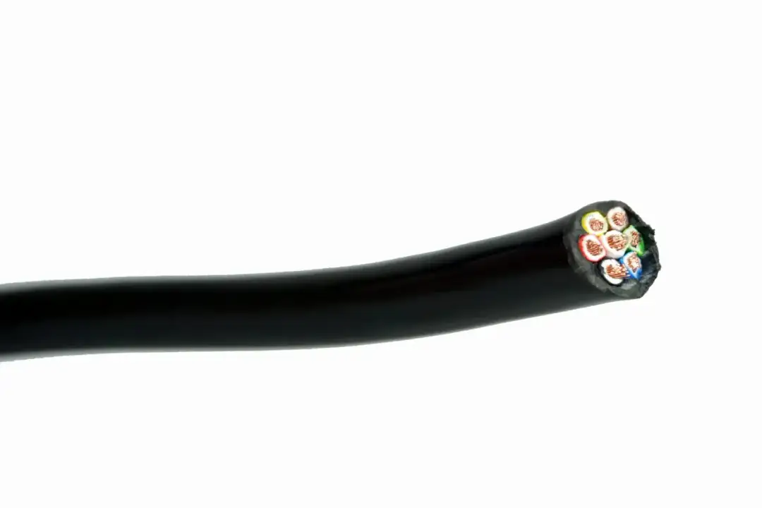 Kabel 6-żyłowy: Jaki wybrać i jak podłączyć? Uniknij 3 błędów! Kabel 6-żyłowy: Jaki wybrać i jak podłączyć? Uniknij 3 błędów!