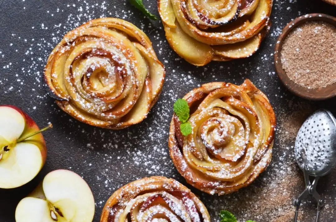 Jak zrobić ciastka z ciasta francuskiego z jabłkami w 30 minut