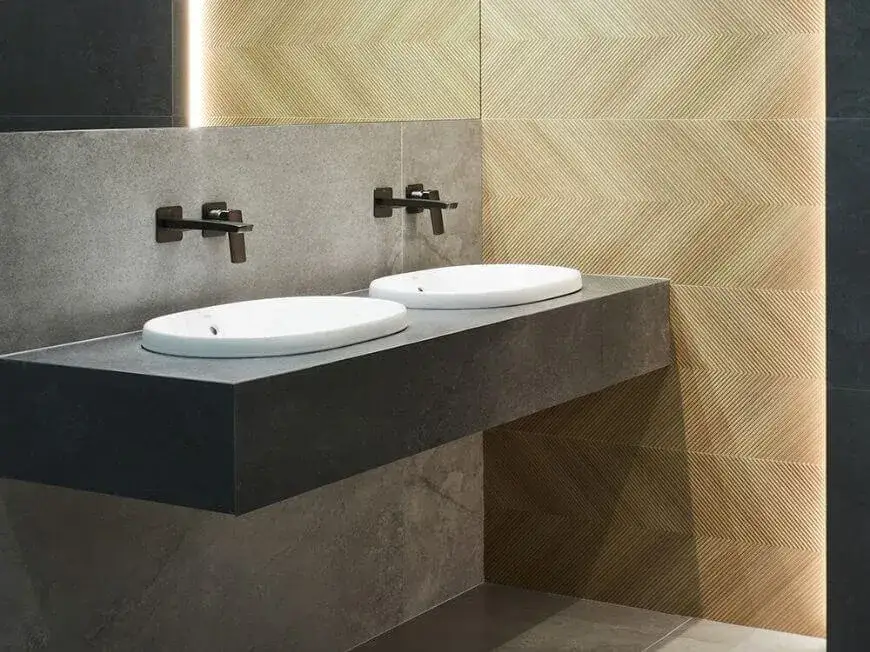 Optymalna wysokość umywalki w łazience dla komfortu i dostępności