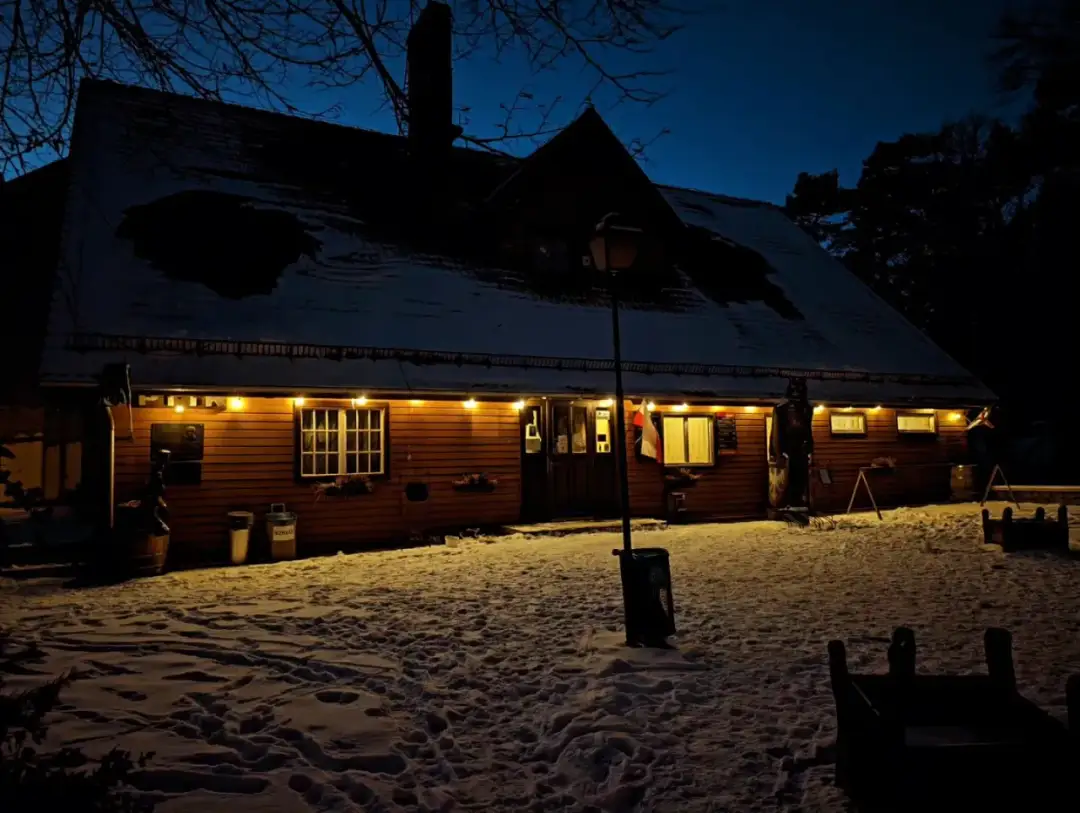 Dworek pod Wieżycą: Dlaczego warto znać aktualny status pensjonatu?