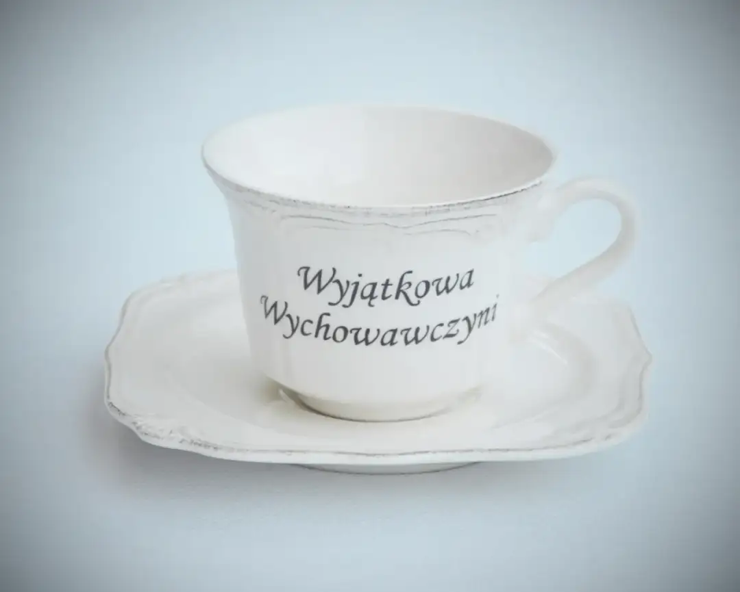 Co kupić na dzień nauczyciela wychowawczyni, aby ją zaskoczyć?