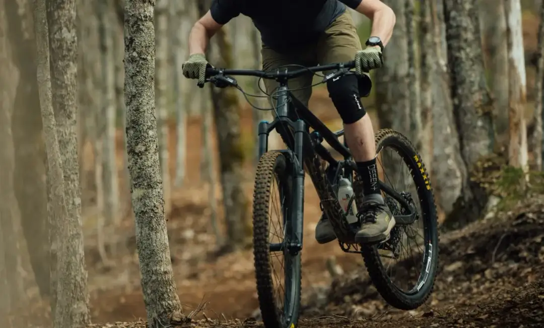 Rower crossowy czy MTB - który wybór zagwarantuje lepszą jazdę?