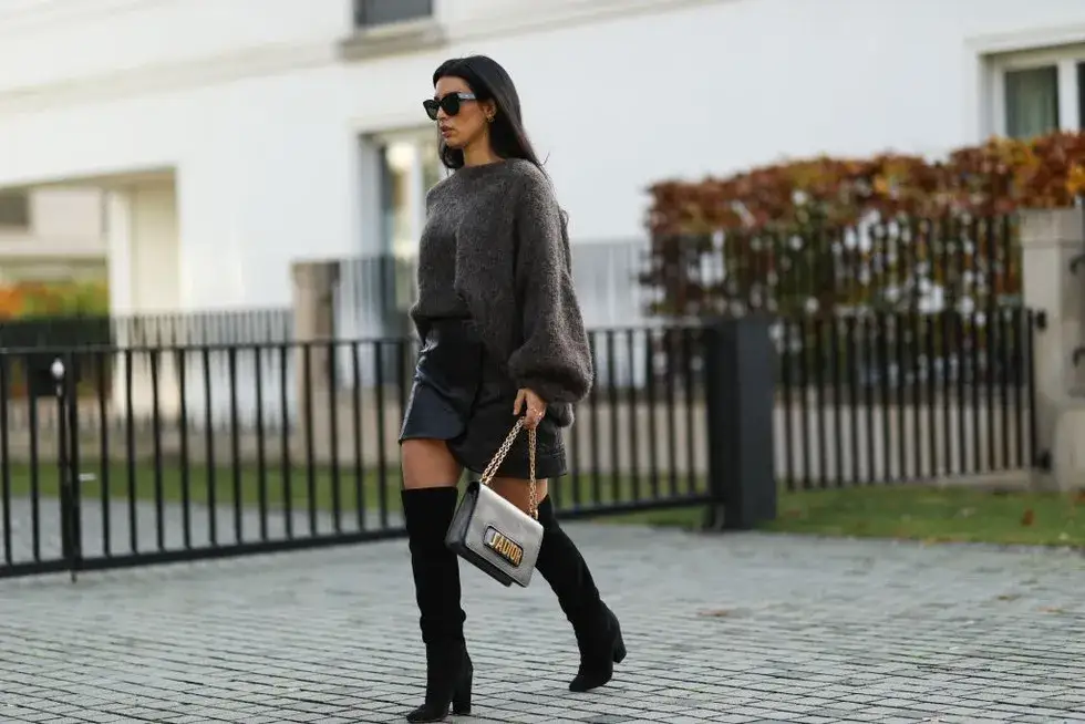 Skórzana spódniczka: 10 stylizacji na każdą okazję [PORADY]