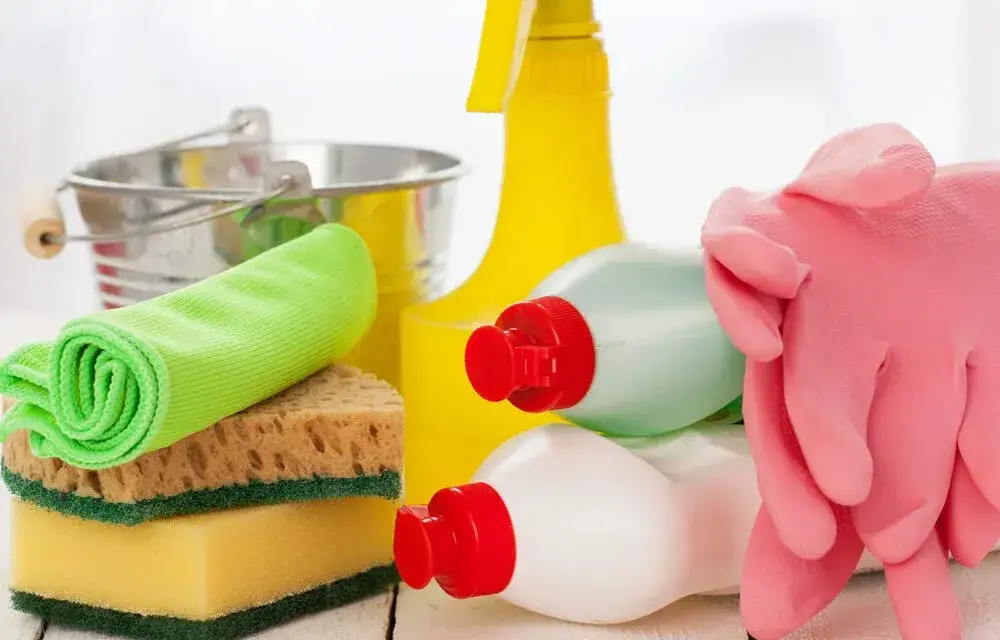 Ile kosztuje wybielacz? Porównanie cen i najlepsze marki na rynku