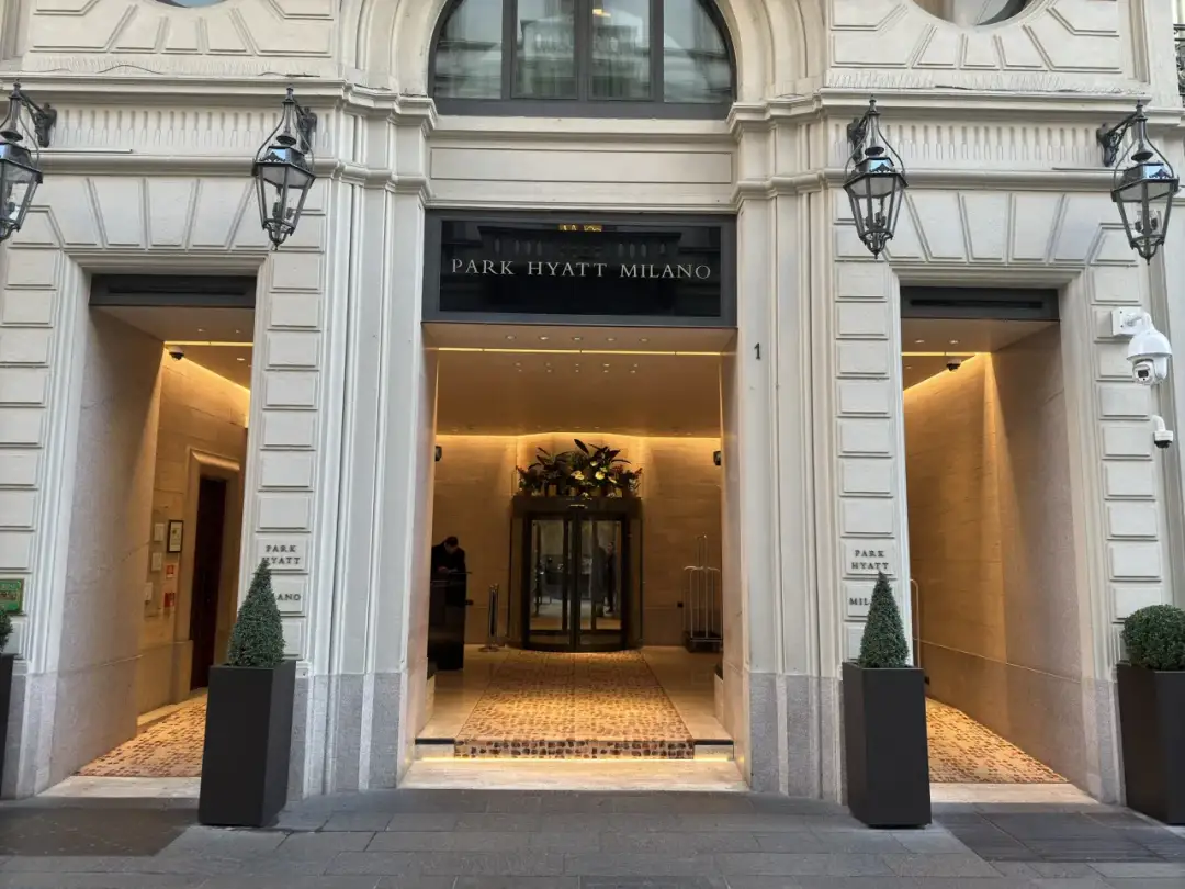 Park Hyatt Milano vs Hyatt Centric: quale scegliere? Guida completa