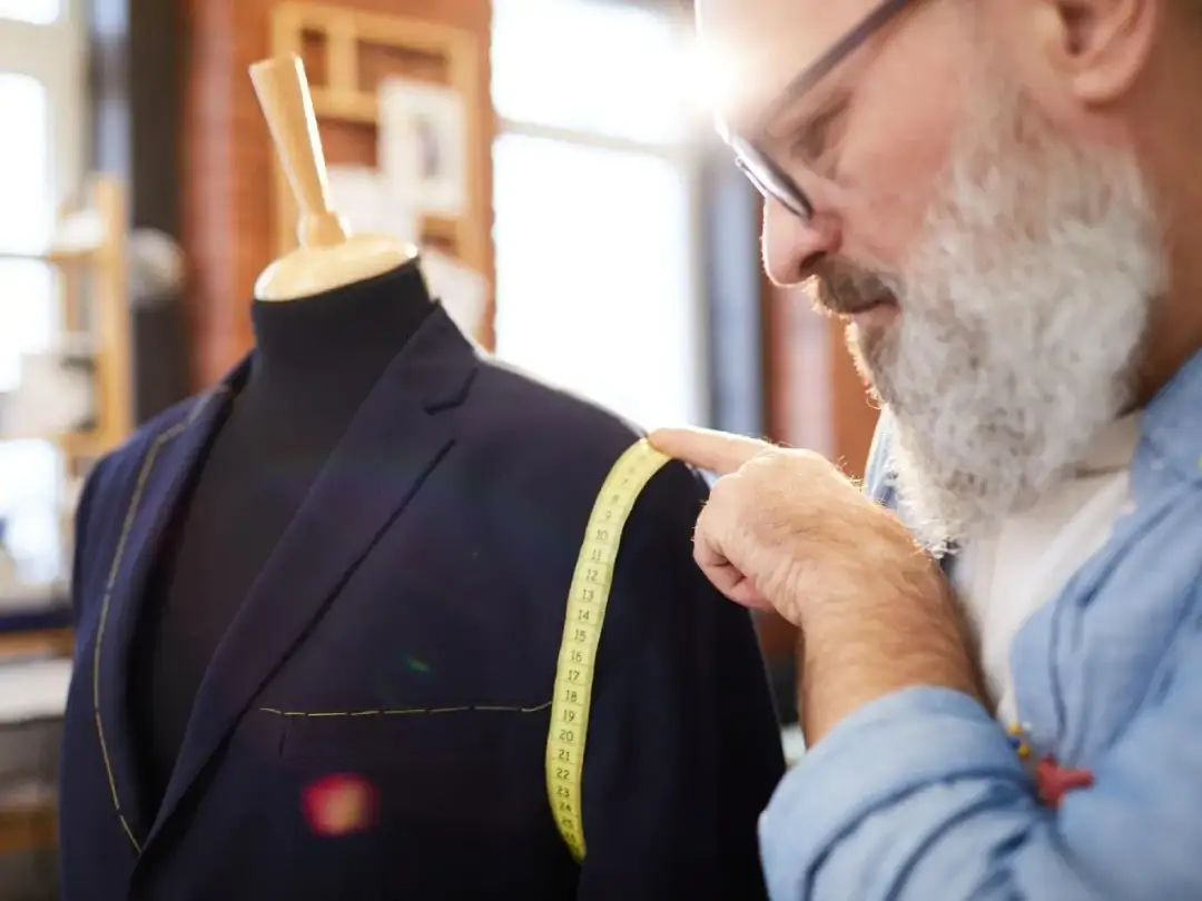 Marynarka męska: jak dobrać rozmiar? Leży jak ulał!