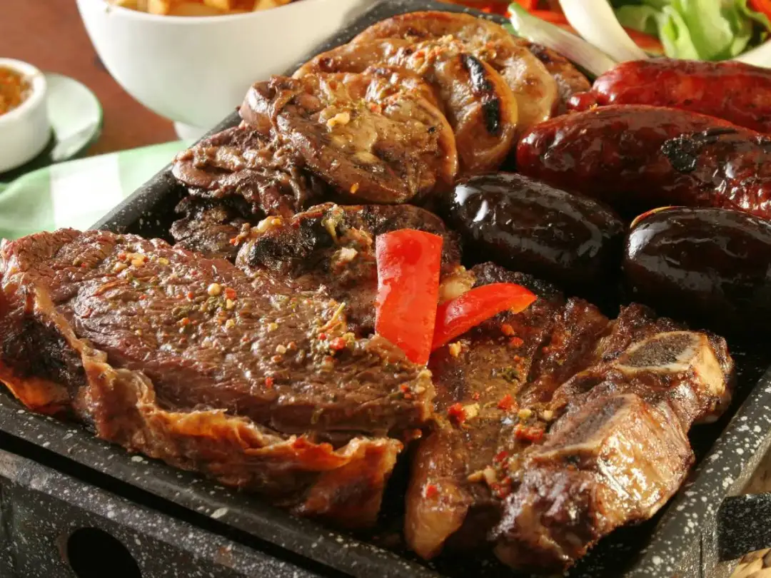 Tradycyjne przepisy argentyńskie: odkryj sekret najlepszego asado