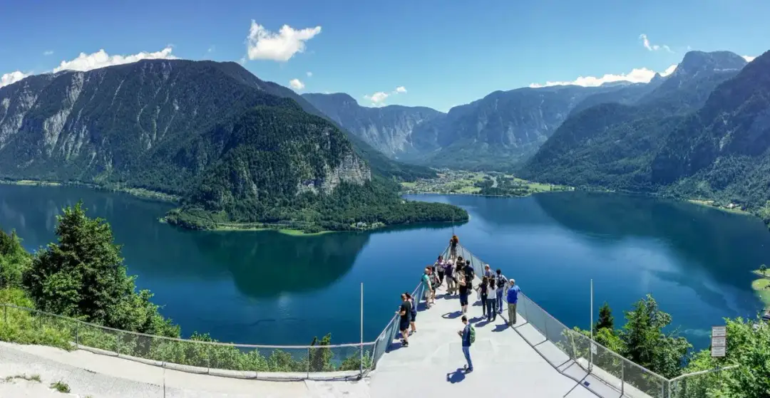 Trasy rowerowe w Austrii: Odkryj najpiękniejsze szlaki i widoki Trasy rowerowe w Austrii: Odkryj najpiękniejsze szlaki i widoki