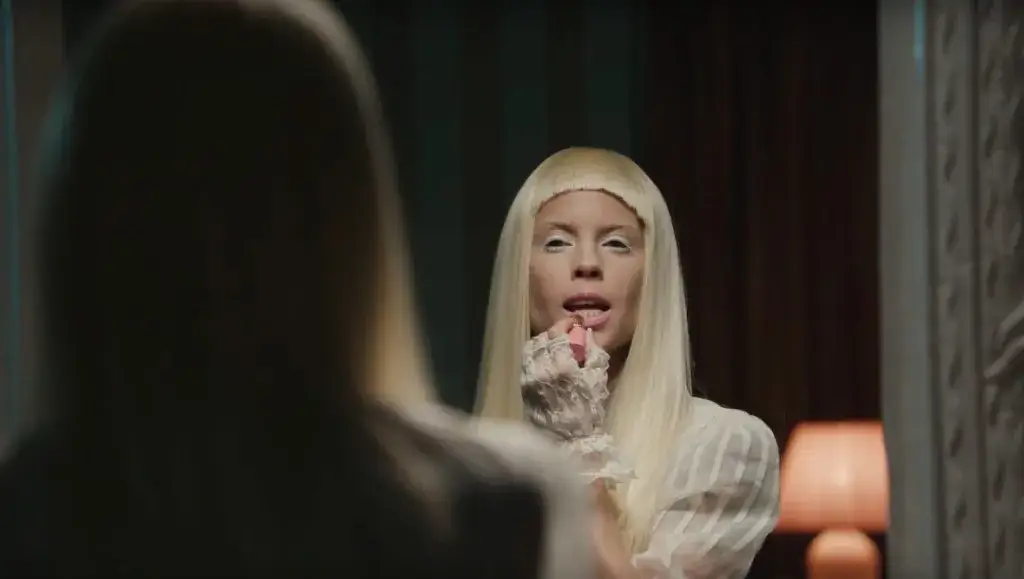 Yolandi Visser ile ma lat? Poznaj szokujące fakty o jej życiu