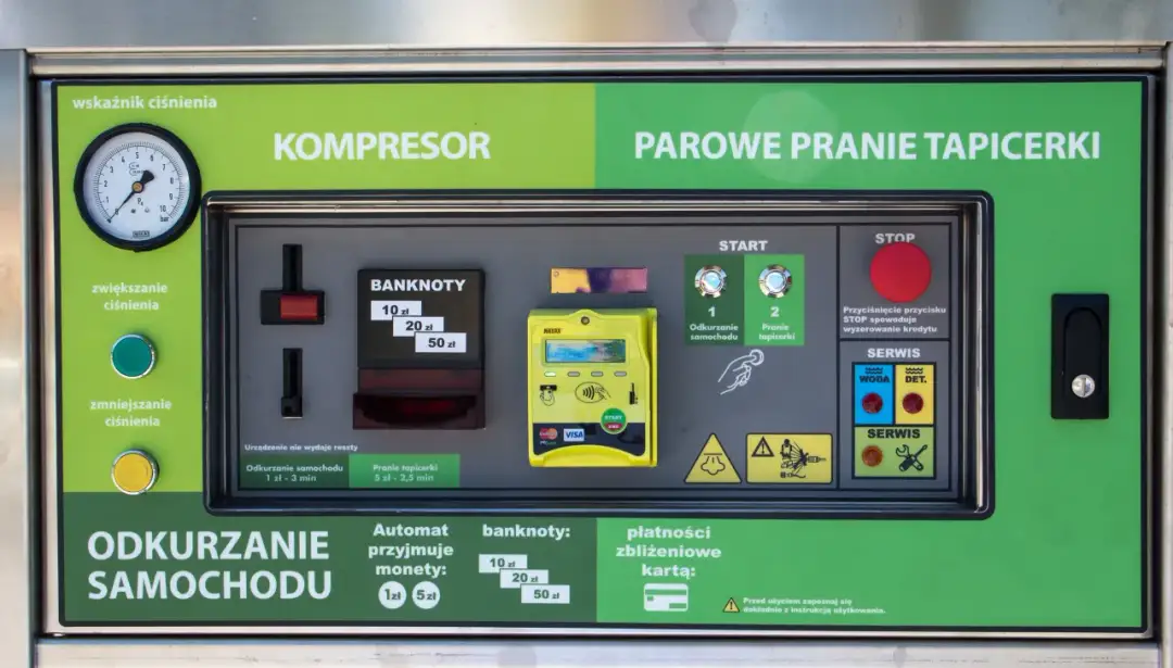 Jak płacić na myjni bezdotykowej i uniknąć problemów z płatnością