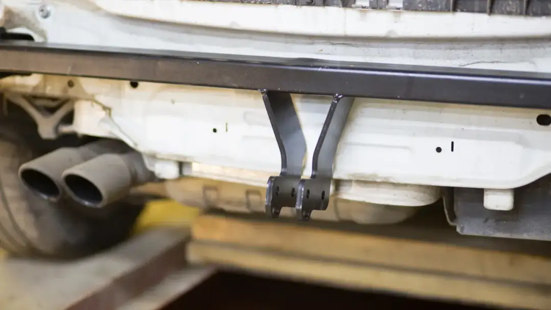 Montaż haka co dalej: poznaj wszystkie niezbędne formalności i terminy