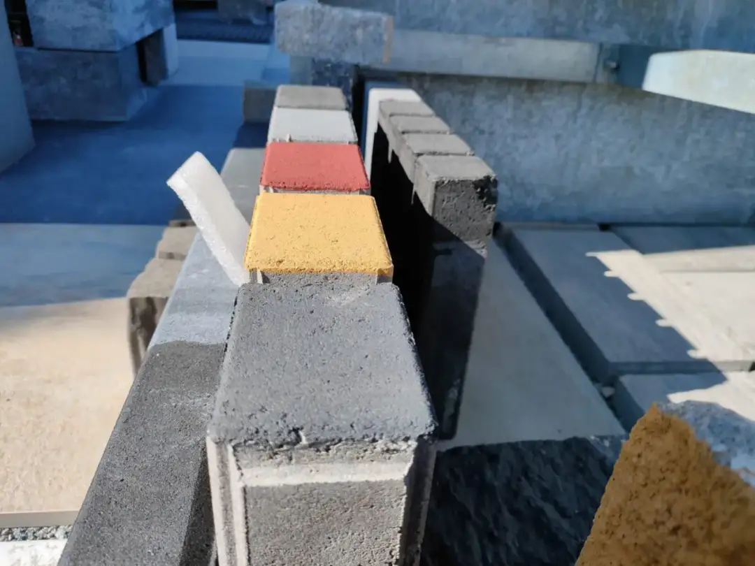 HBP-1 - impregnat do betonowych płyt tarasowych