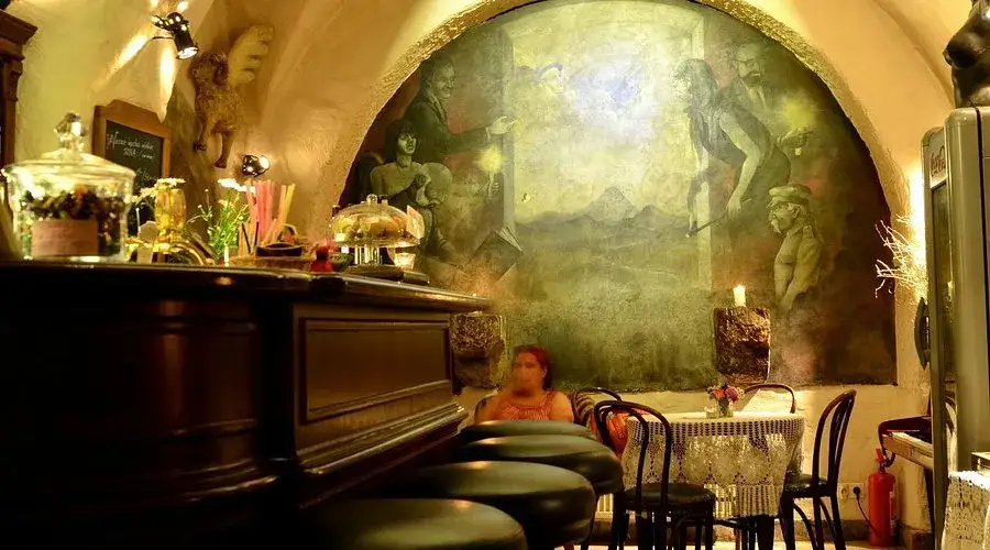 Kabaret Piwnica pod Baranami: historia, artyści i aktualne występy