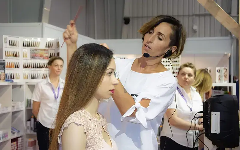 Sekrety markowego fryzjera męskiego: za co płacisz?