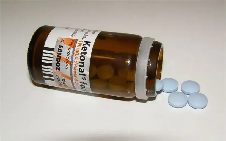 Czy ketonal jest na receptę? Sprawdź, co musisz wiedzieć o dostępności