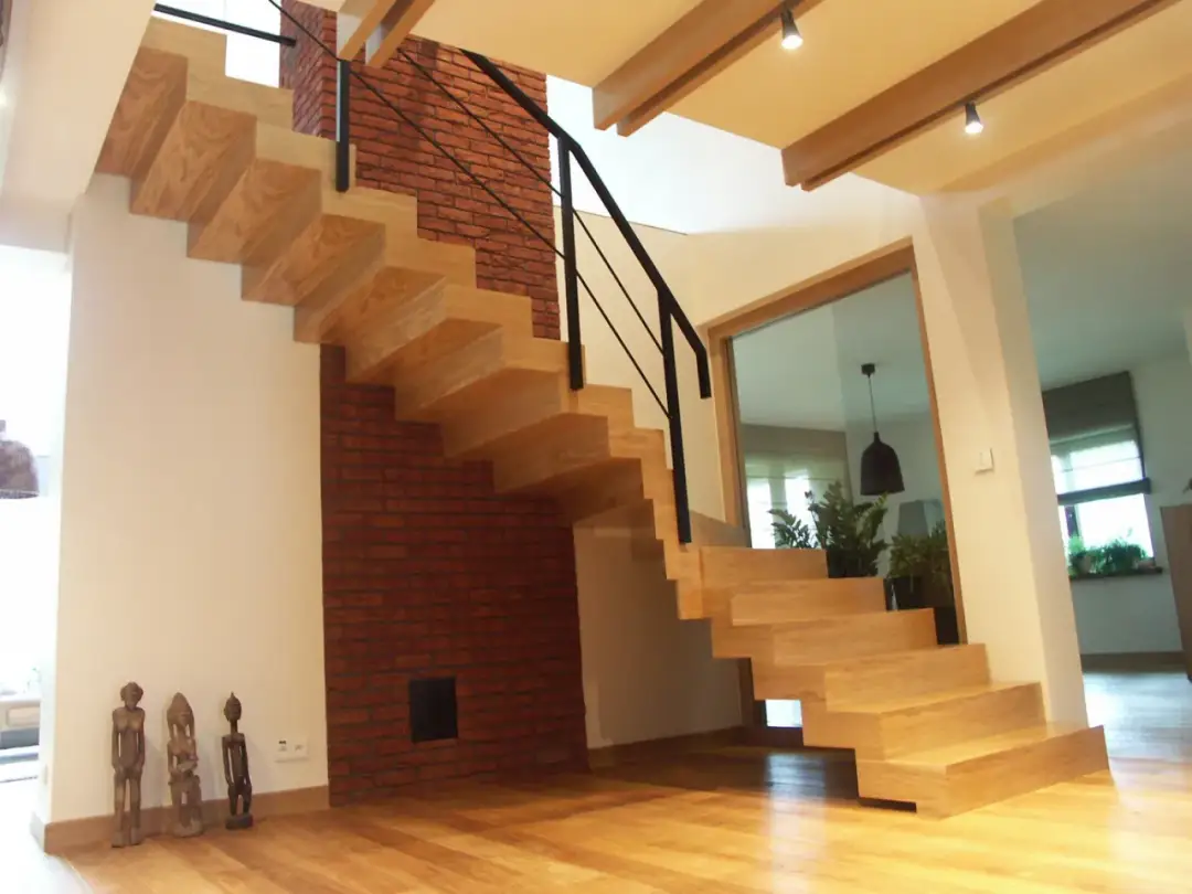 Jak zaprojektować schody, aby uniknąć kosztownych błędów?