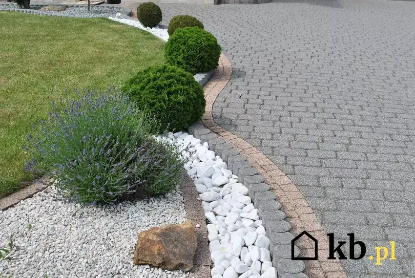 Jak wysypać żwir w ogrodzie: 9 skutecznych technik i porad