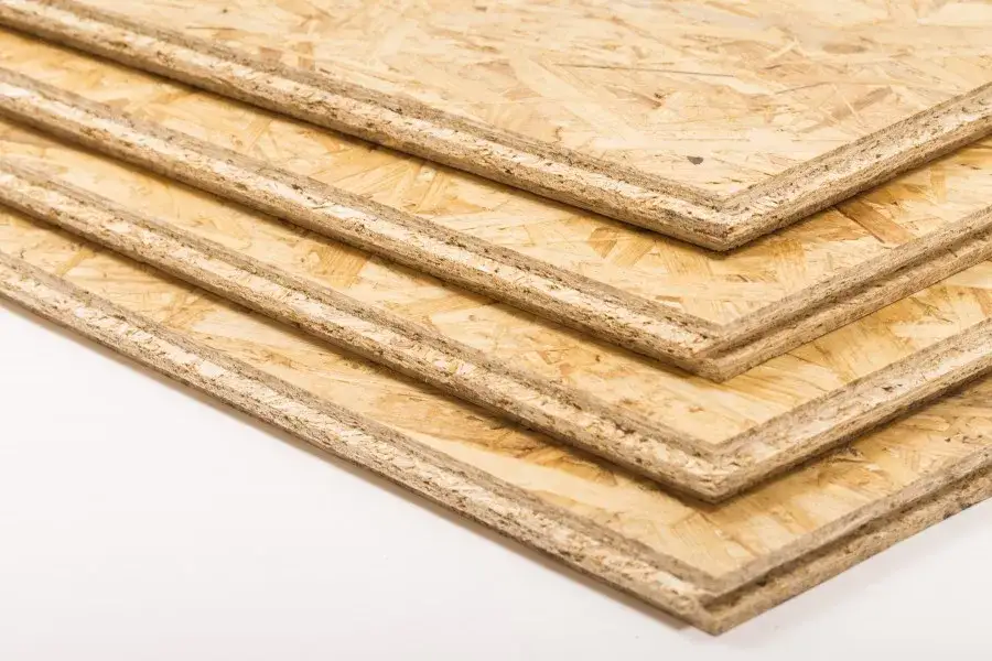 Jakie wkręty do płyty OSB 12 mm wybrać, aby uniknąć problemów?