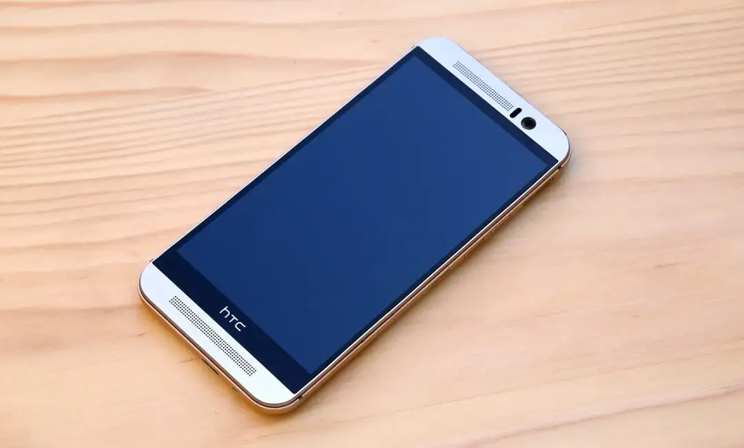 Jak wyczyścić aparat w telefonie, aby uniknąć zniszczenia zdjęć