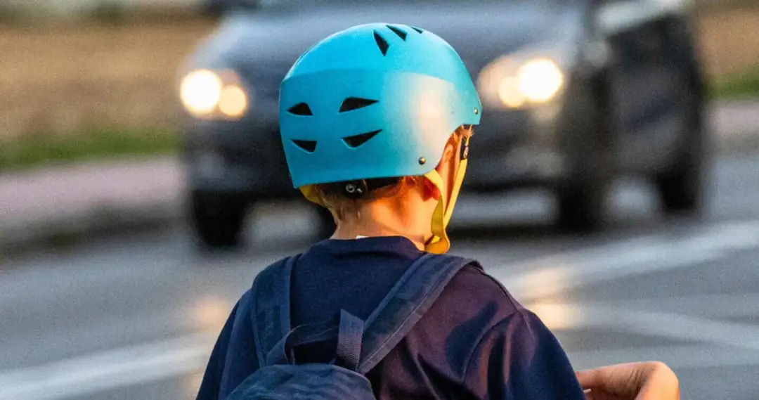 Kask na rowerze: Nowe prawo od 2026. Czy Twoje dziecko musi go mieć?