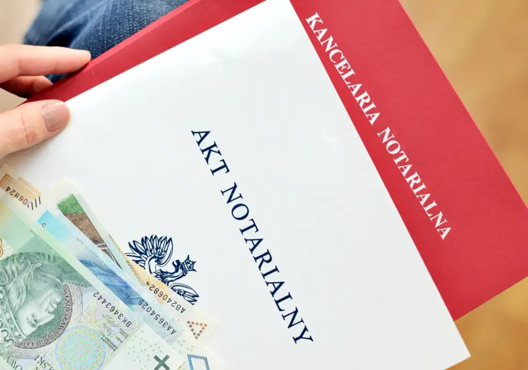 Ile kosztuje spisanie testamentu? Poznaj ukryte opłaty i rodzaje