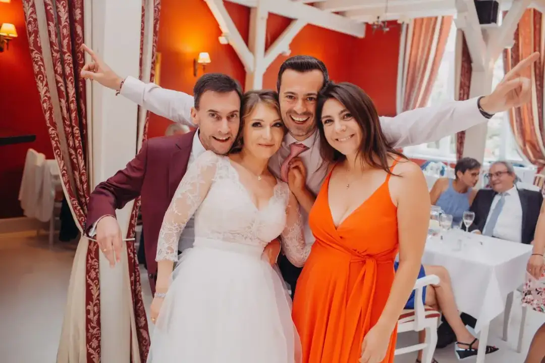 Obiad weselny dla 30 osób: Koszty, porady, jak zaoszczędzić?