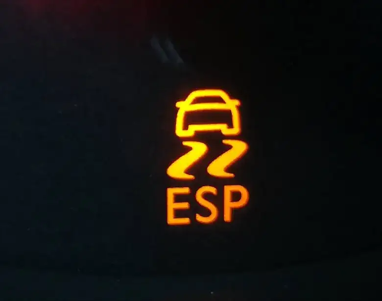  Układ stabilizacji pojazdu ESP - działanie i zastosowanie systemu poprawiającego stabilność samochodu