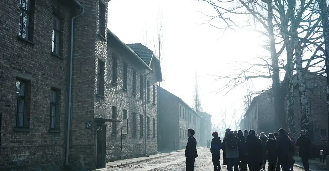 Hitler odwiedza Auschwitz. Wizyta przywódcy III Rzeszy w 1942