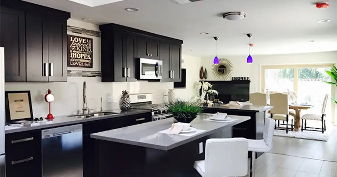 Jak bezpiecznie podłączyć sprzęty AGD w kuchni i uniknąć zagrożeń