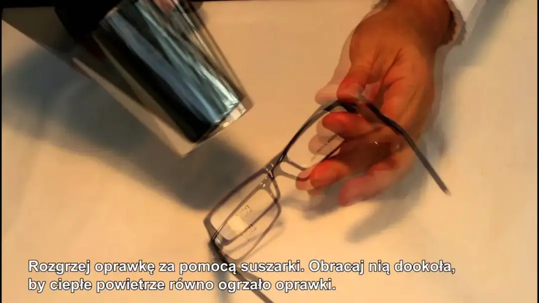Jak naprawić okulary metalowe - proste sposoby na skuteczną naprawę