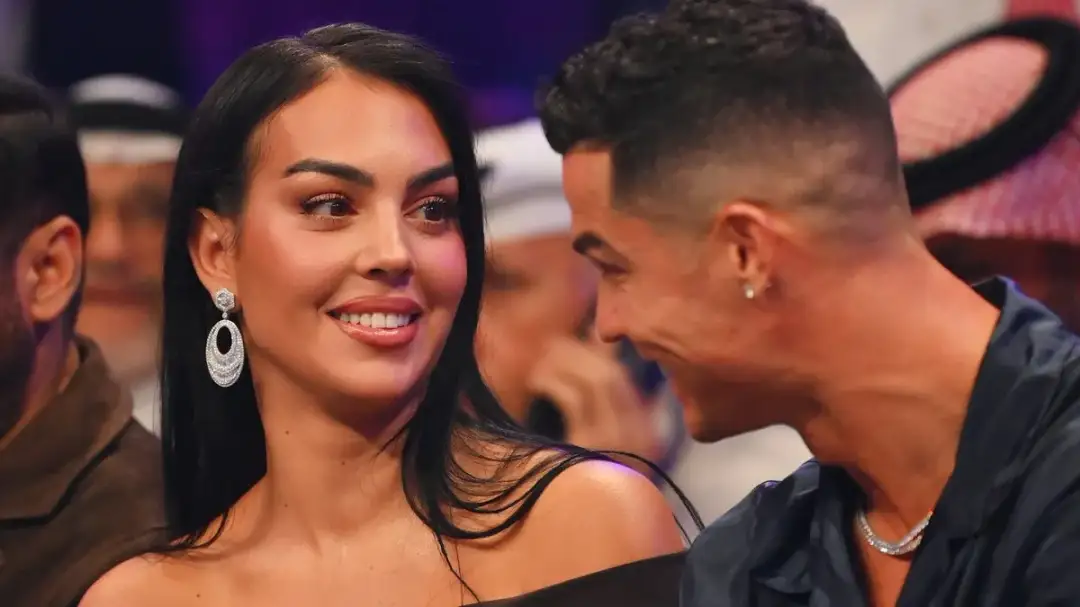 Z kim jest Ronaldo? Aktualne informacje o związku piłkarza