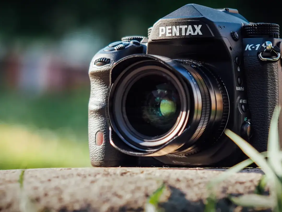 Pentax K1: Najlepsza lustrzanka dla profesjonalistów? Analiza