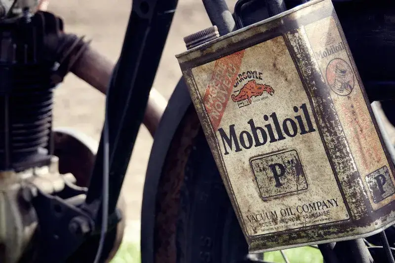 Jaki olej do enduro 4t - wybierz najlepszy dla swojego motocykla