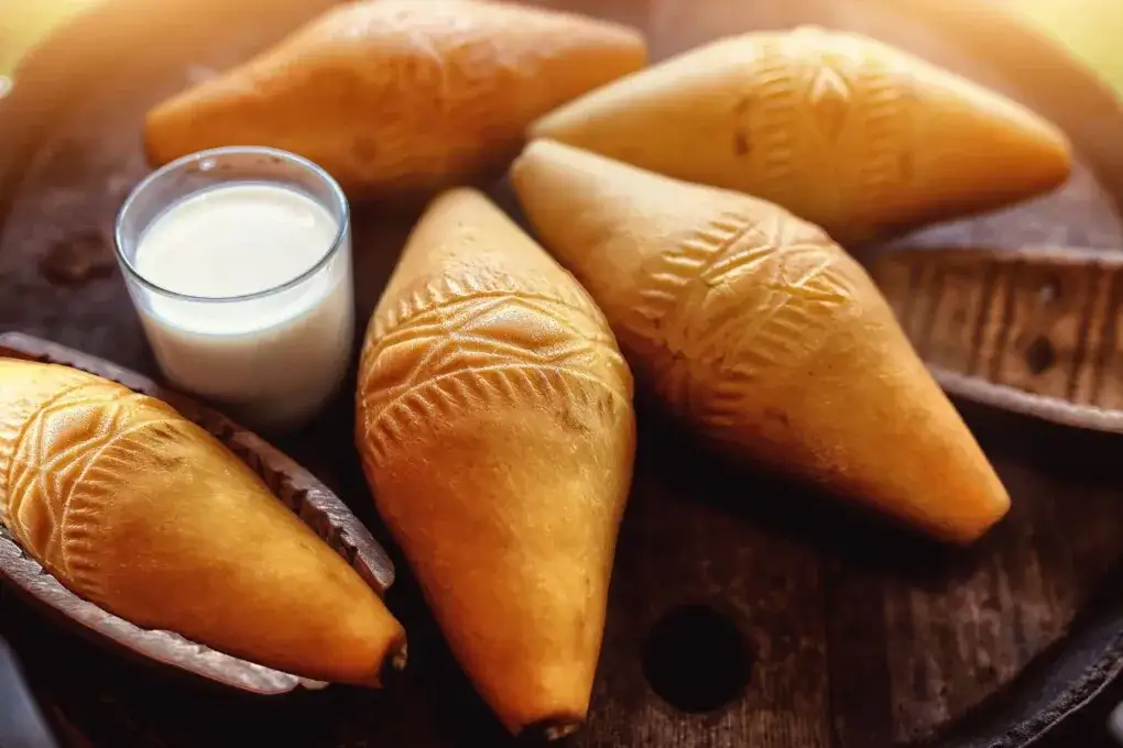 Ile wytrzyma oscypek w lodówce? Sprawdź, zanim się zepsuje