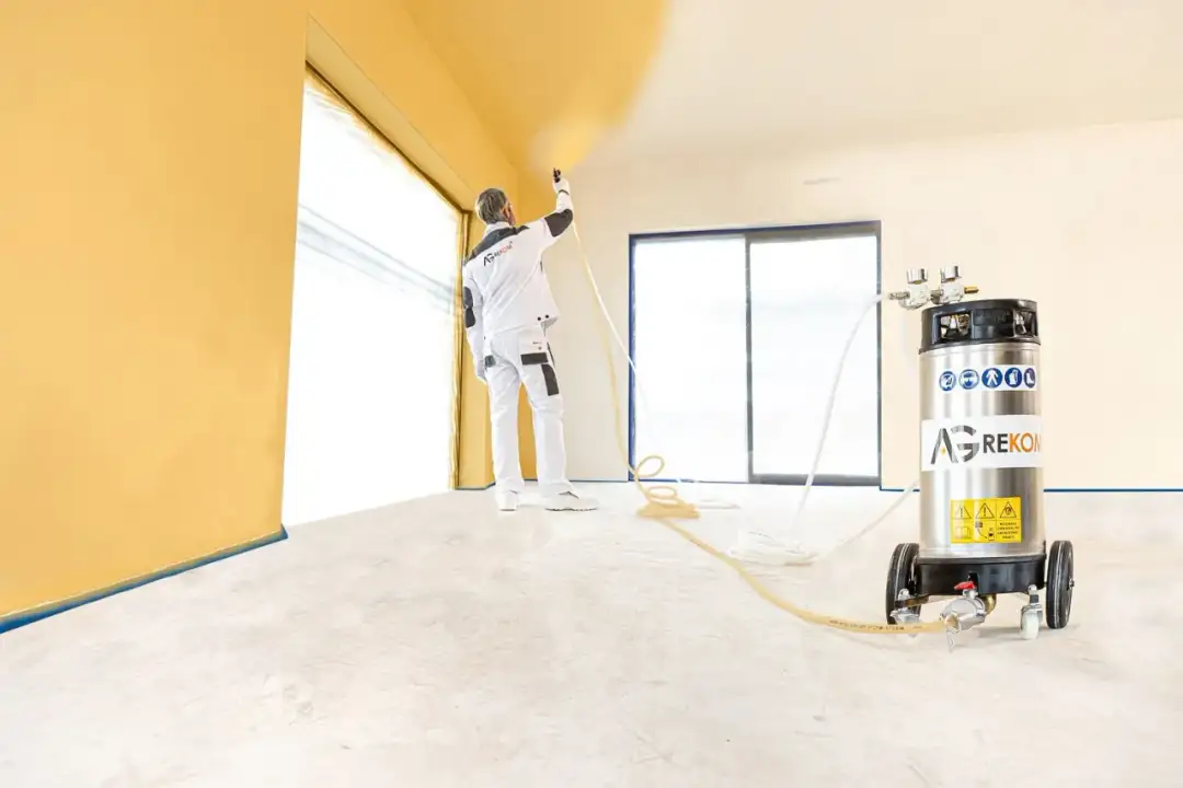 Jaki agregat do malowania ścian? Uniknij błędów, maluj jak pro!