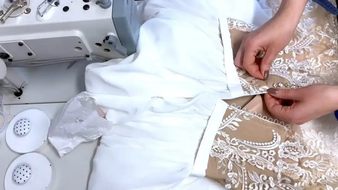 Jak uszyć halkę do sukni ślubnej - proste kroki i porady dla każdego Jak uszyć halkę do sukni ślubnej - proste kroki i porady dla każdego