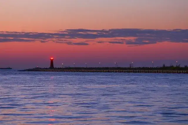 Gdzie na Helu obejrzysz najpiękniejszy zachód słońca? Top miejsca